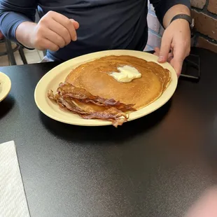 Giant Pancakes