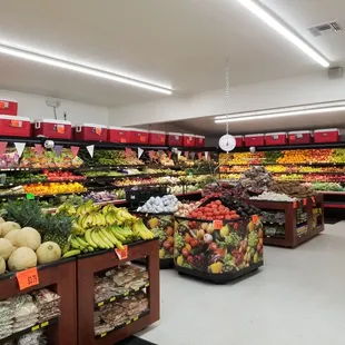 Produce section