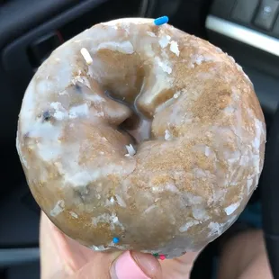 Probably one of my favorite donut places! Blueberry cake donut is awesome and chocolate sprinkled is a classic