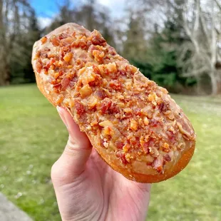 Maple bacon bar (IG: hangryforwhat)