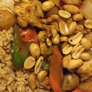 Kung Pao Chicken W/ peanuts