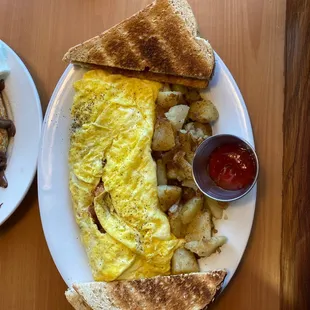 BBQ chicken omelette