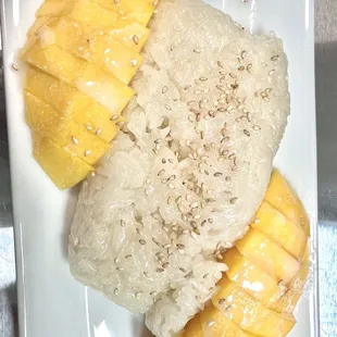 Mango sweet sticky rice