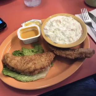 Chicken Strips w coleslaw