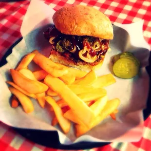 Cowboy Burger w/Steak FF