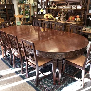 Amazing dining room tables/chairs.