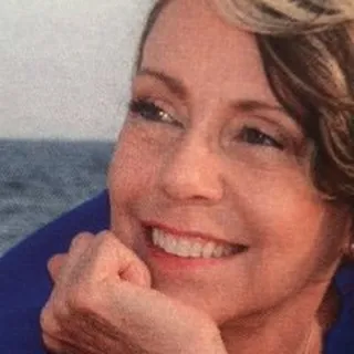 Cathy E.