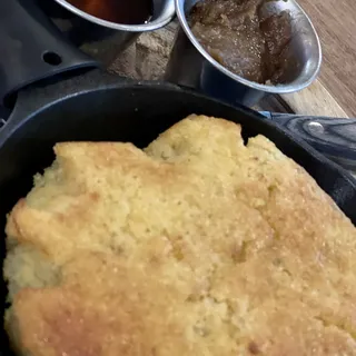 Skillet Cornbread