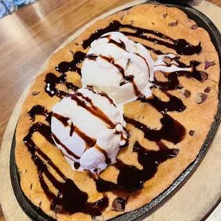 Skillet Cookie