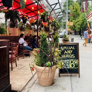 Sidewalk seating