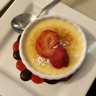 Vanilla bourbon creme brûlée