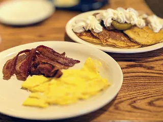 Cracker Barrel Old Country Store