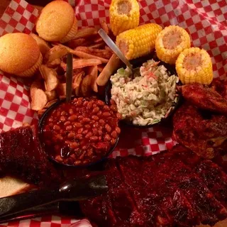 ALL-AMERICAN BBQ FEAST WITH FRIED CHICKEN