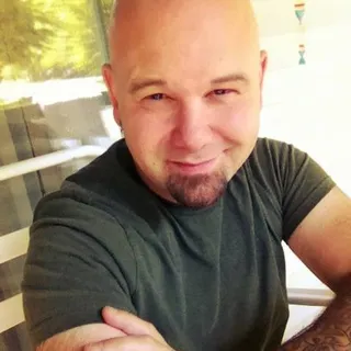 Chris P.