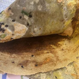 The 煎餅果子 is not fresh made, tasted like microwaved dish this time. I'm disappointed