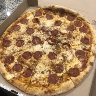 Pepperoni pizza