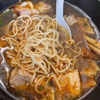 Roasted Pork Noodle Soup