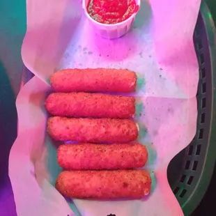 Mozzarella sticks