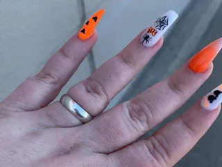 Impression Nails & Spa