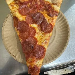 Pepperoni slice