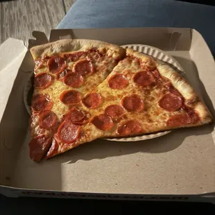 Pepperoni slice