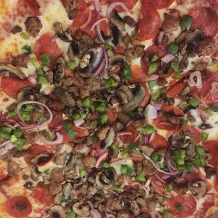 World Famous Pizza