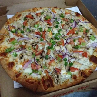 Famous Chicken Pizza