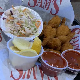 Shrimp basket with coleslaw