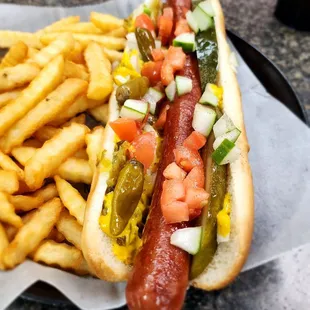 Famous Uncle Al&apos;s Chicago Dog