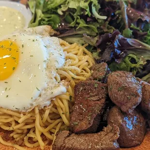 Fams Combo with Filet Mignon, substitute rice with garlic noodles for $3