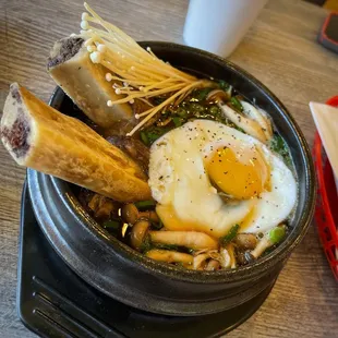 Stone Bowl Soup, 有种南阳肉挂茶的感觉