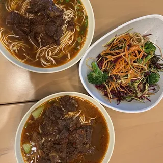 12-Spice Beef Noodle Soup (Spicy)