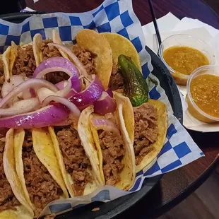 a plate of tacos