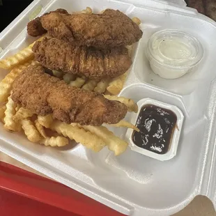3 Chicken Strips Basket
