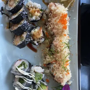 Rock'N, Dynamite, and Boston rolls