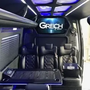 14 passengers Mercedes Sprinter