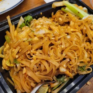 Pad thai