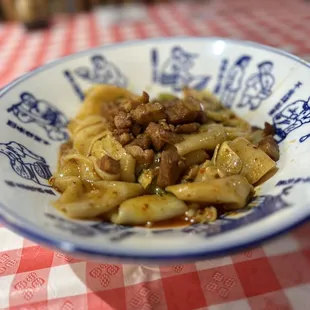 Stewed Pork Belly Dry Mix Noodles