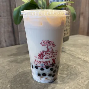 lychee jasmine milk tea w/ black pearl