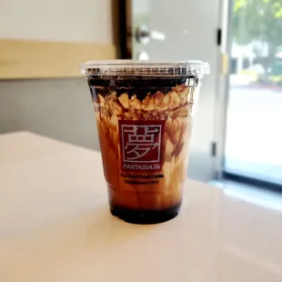 Muddy okinawa milk tea.