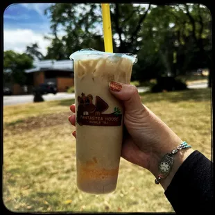 Honeydew milk tea with custard pudding