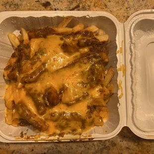 chili cheese fries