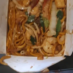 House Lo Mein