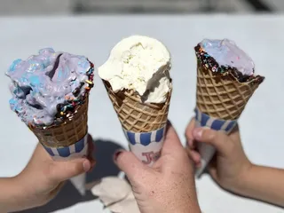 Mickey’s Ice Cream & Hot Dogs