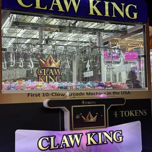 Claw machines!!