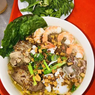 Fantasy club and Vietnamese Restaurant