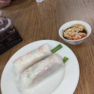 shrimp and pork spring rolls