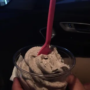 Oreo fat free frozen yogurt!!! DO IT!
