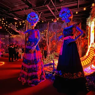 Celebrating the Dias De Los Muertos