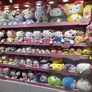 Sanrio plushies!